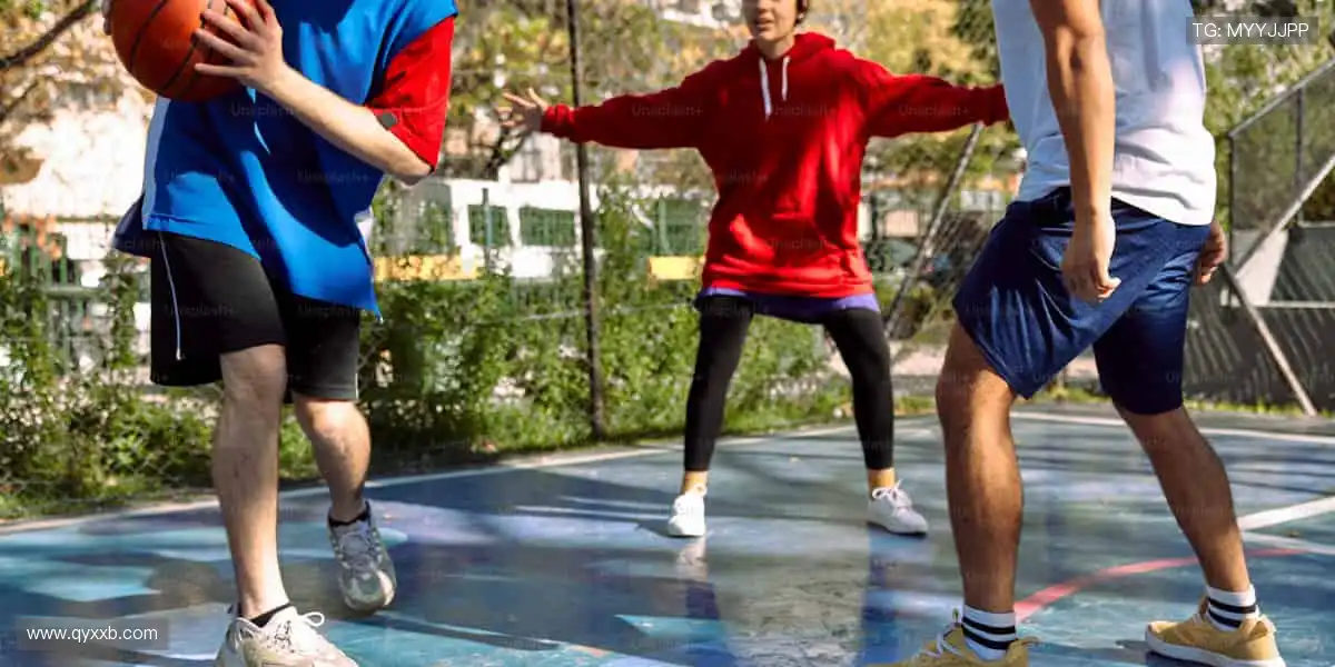 🎥 实时解说，让你身临其境感受赛场魅力！🔥